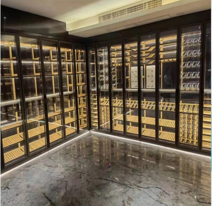 ����־ƹ�19